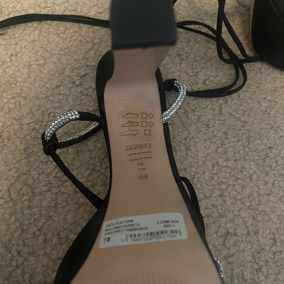 SCHUTZ high heels - Picture 2 of 4